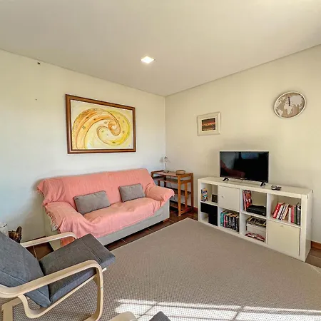 Lovely Sunny-house