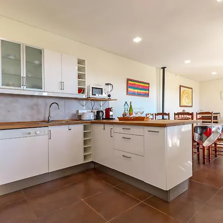 Lovely Sunny-house