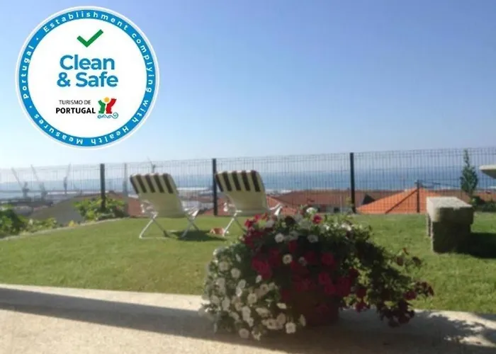 Semesterbostad Lovely Sunny-house