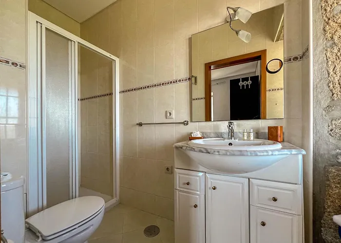 Semesterbostad Lovely Sunny-house