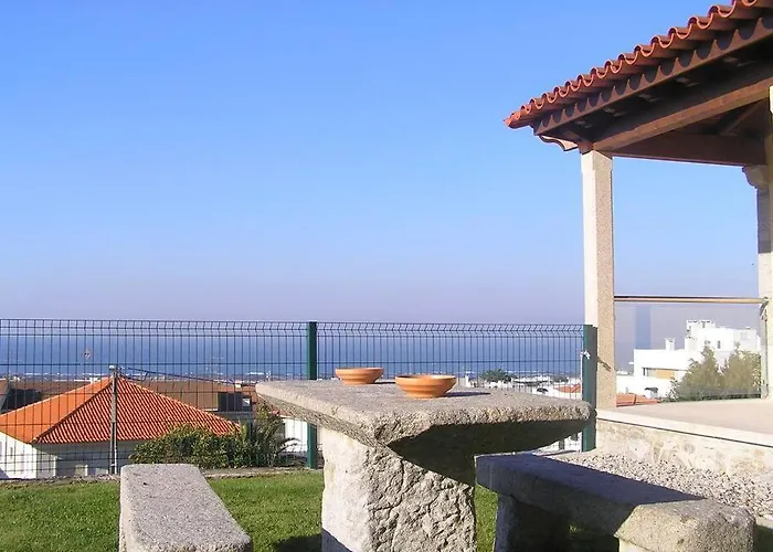 Lovely Sunny-house Дом отдыха