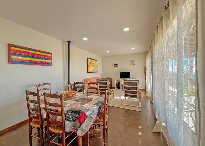 Дом отдыха Lovely Sunny-house