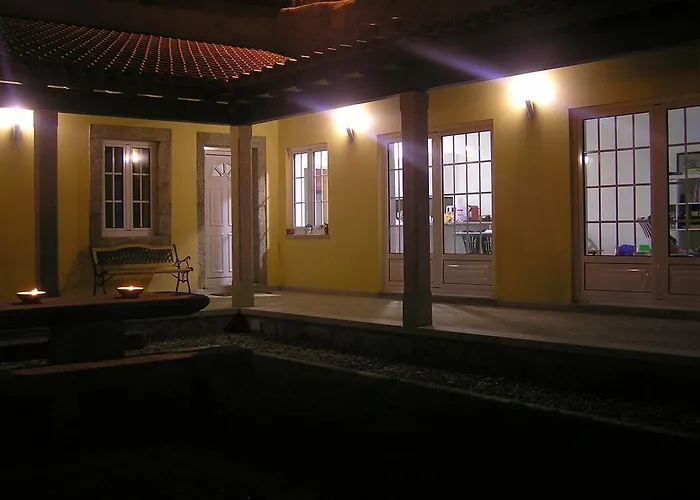 Lovely Sunny-house Виана-ду-Каштелу